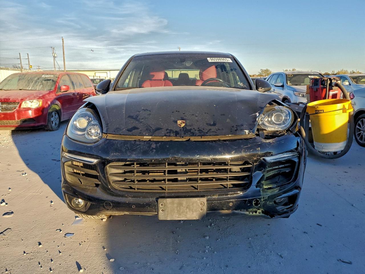 2017 PORSCHE CAYENNE S photo 5