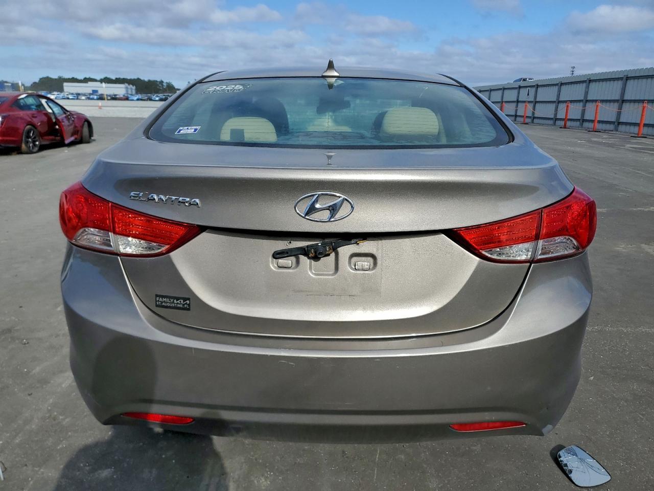2013 HYUNDAI ELANTRA GLS photo 6