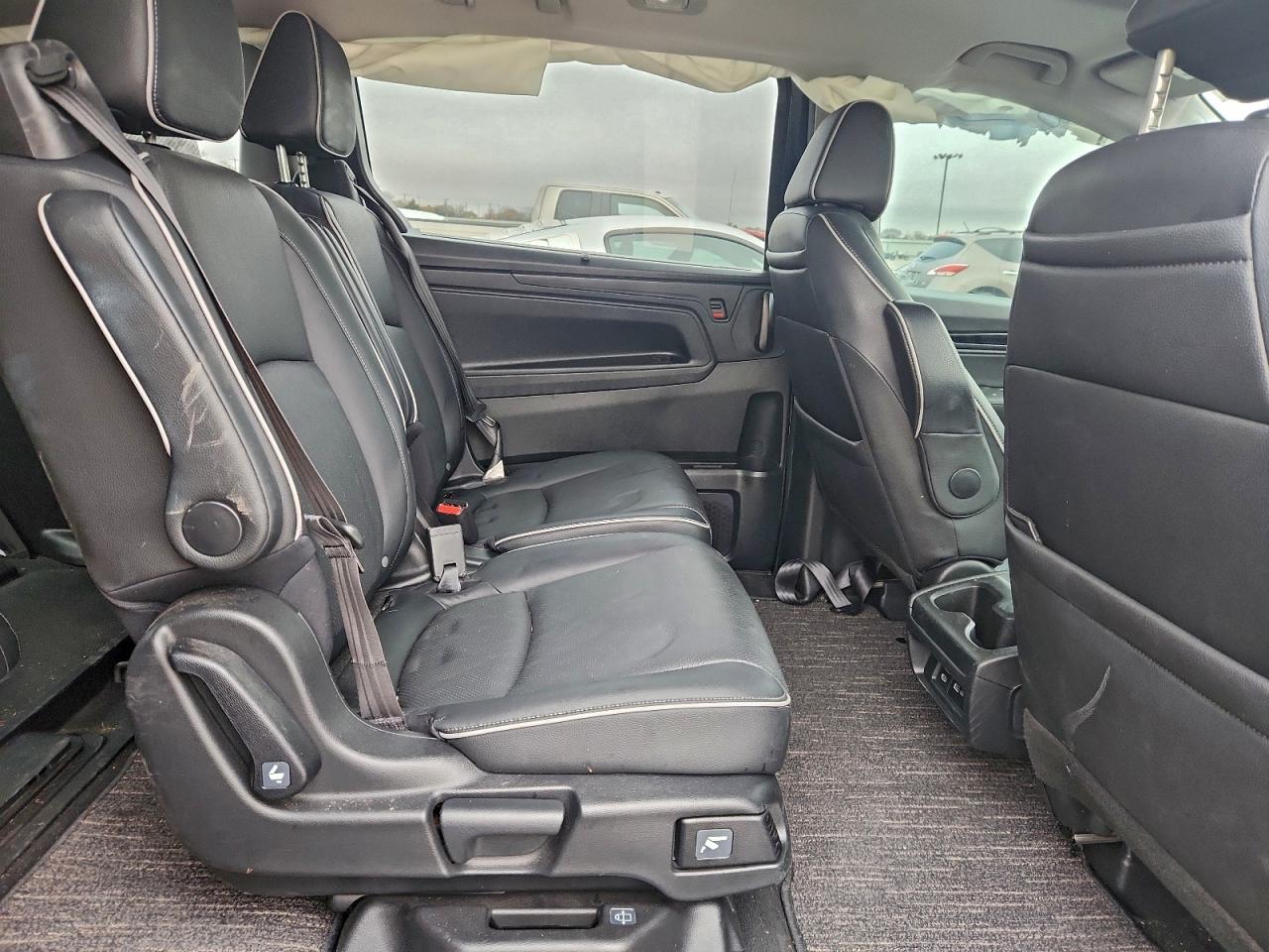 2024 HONDA ODYSSEY ELITE photo 11