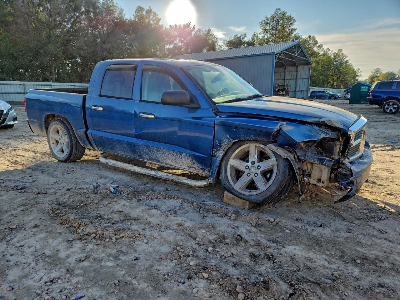 2005 DODGE DAKOTA QUAD LARAMIE photo 4
