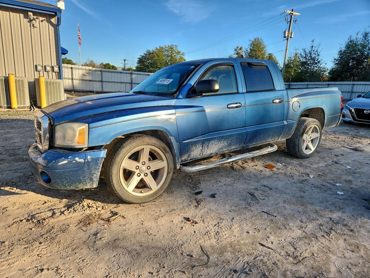 2005 DODGE DAKOTA
