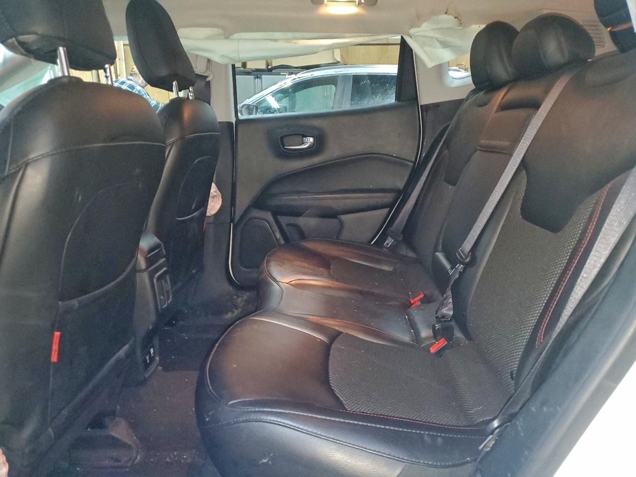 2019 JEEP COMPASS TRAILHAWK photo 11