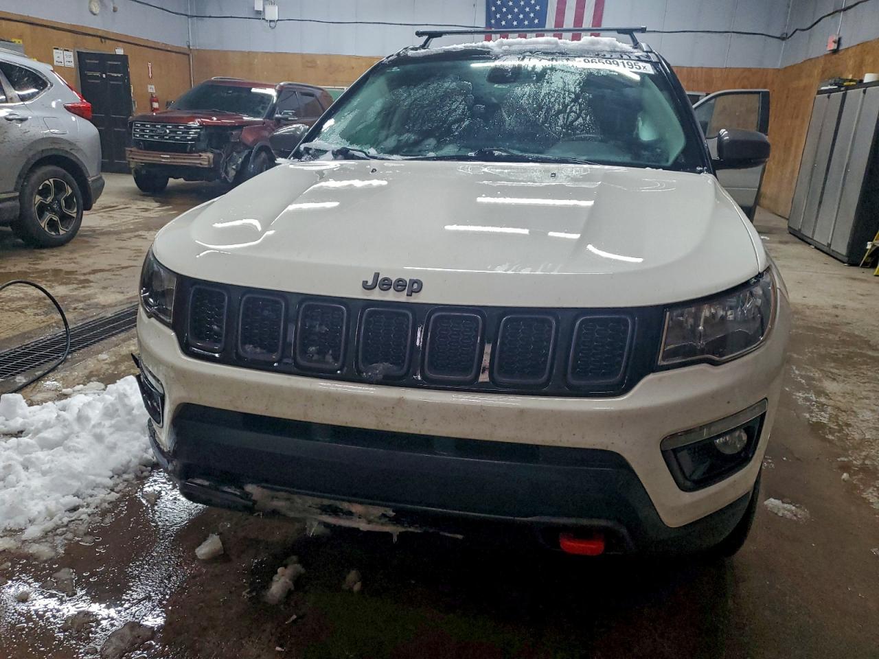 2019 JEEP COMPASS TRAILHAWK photo 5