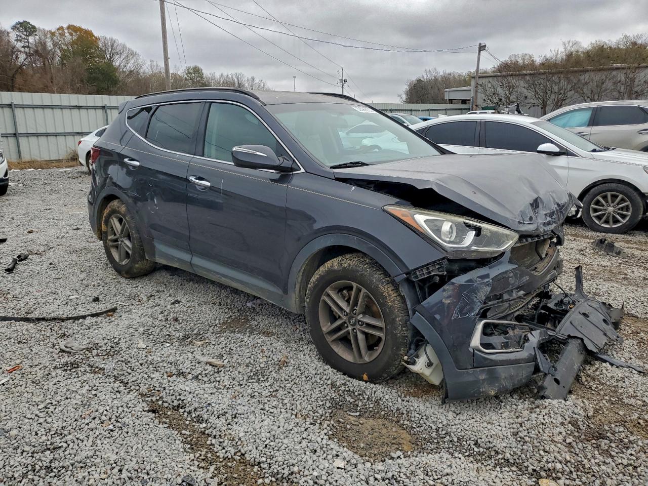 2017 HYUNDAI SANTA FE SPORT photo 4
