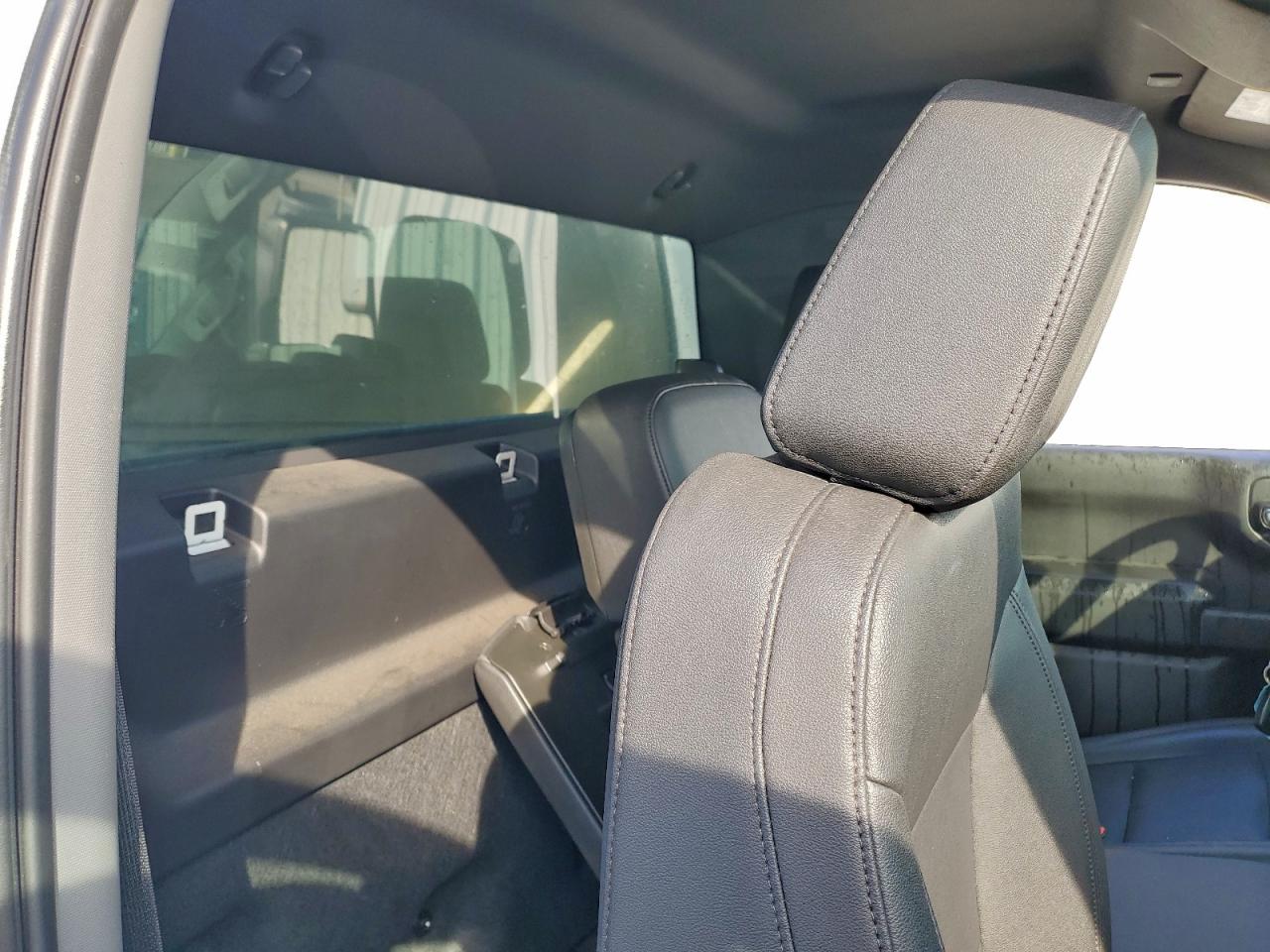2023 CHEVROLET SILVERADO C1500 photo 10
