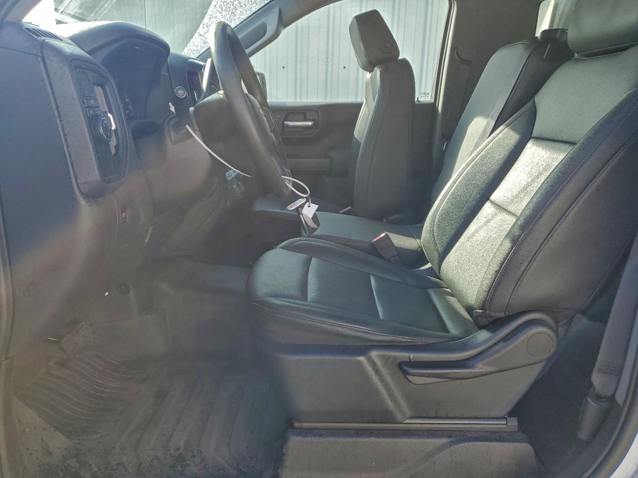 2023 CHEVROLET SILVERADO C1500 photo 7