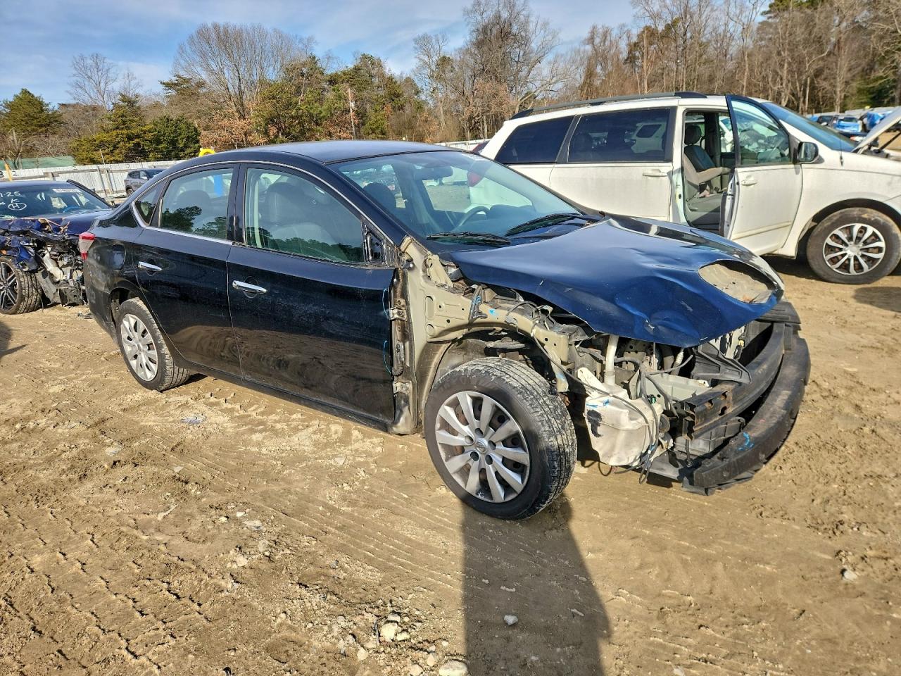 2014 NISSAN SENTRA S photo 4