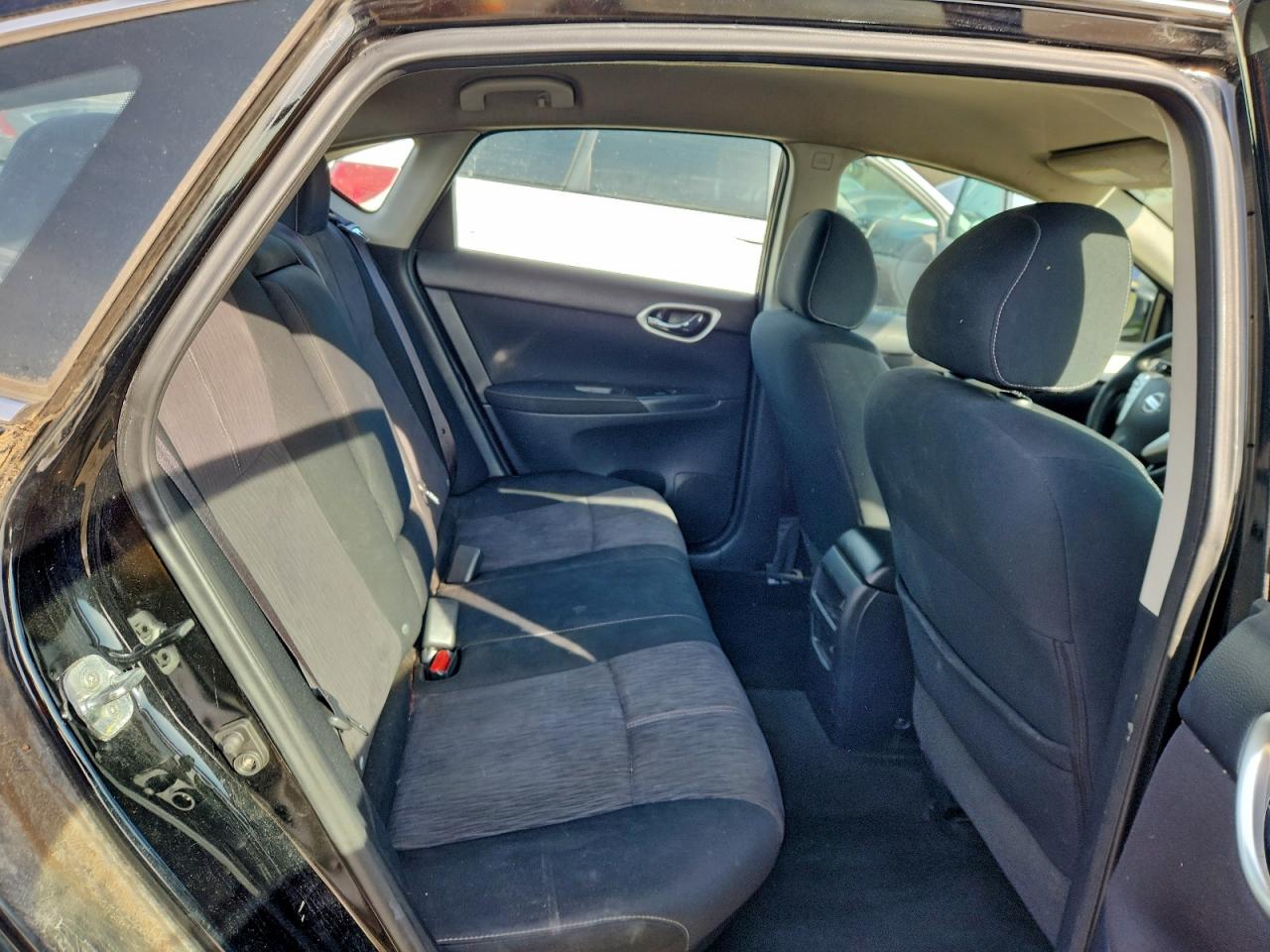 2014 NISSAN SENTRA S photo 10
