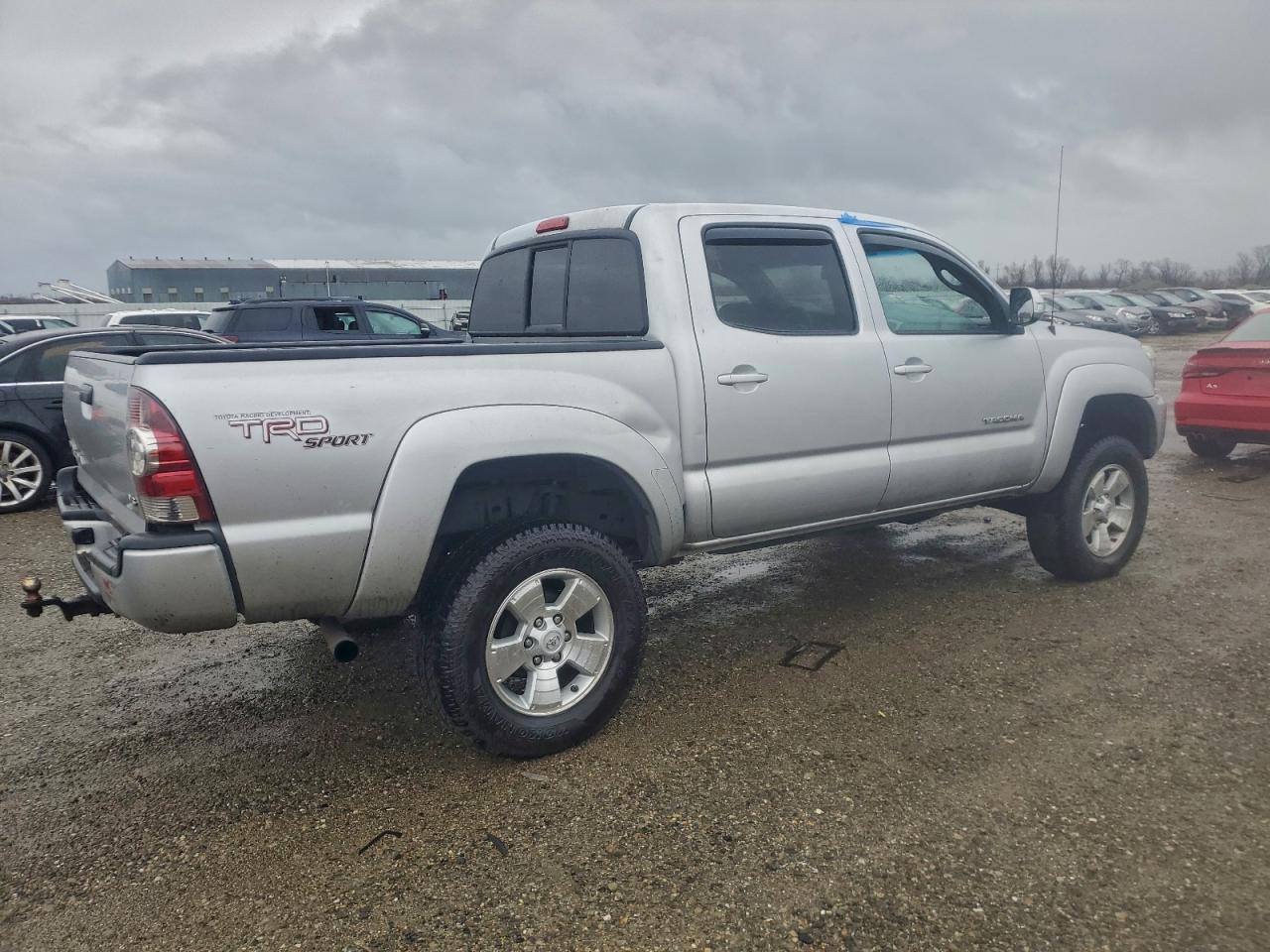2013 TOYOTA TACOMA DOUBLE CAB photo 3