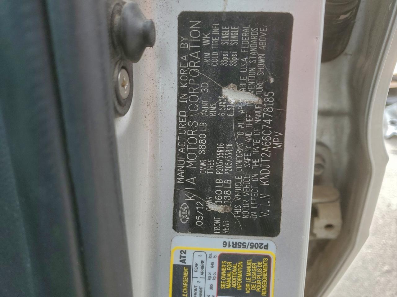 2012 KIA SOUL + photo 13
