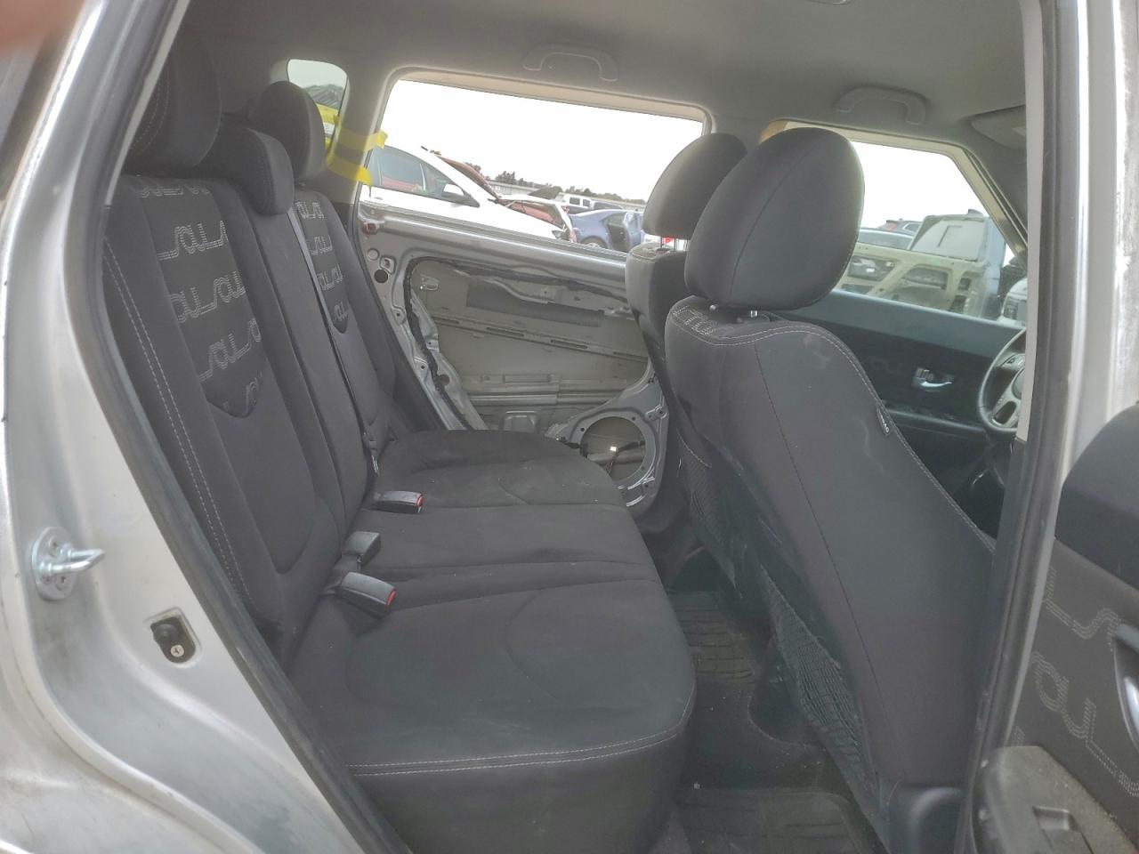 2012 KIA SOUL + photo 11