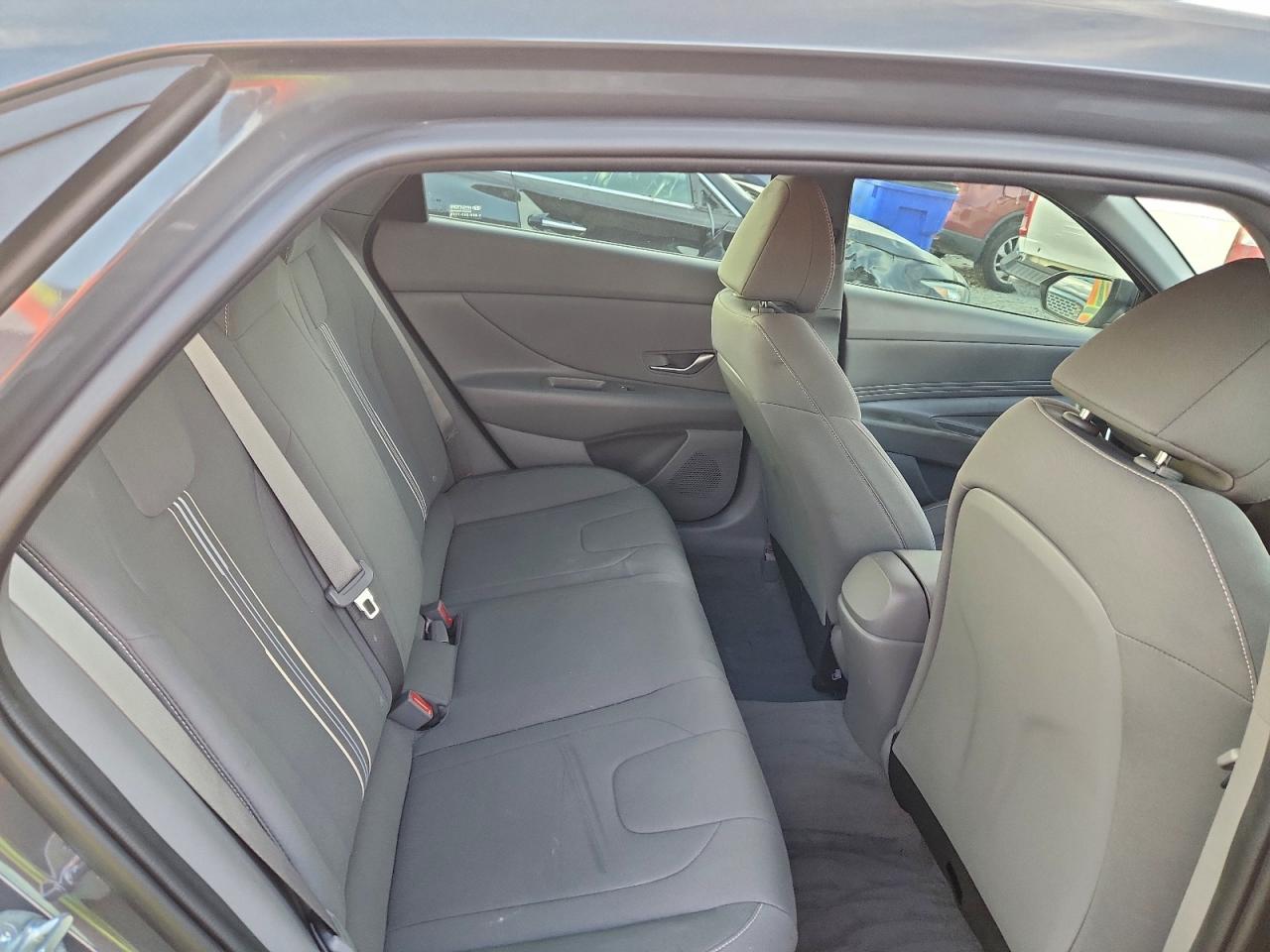 2023 HYUNDAI ELANTRA SEL photo 10