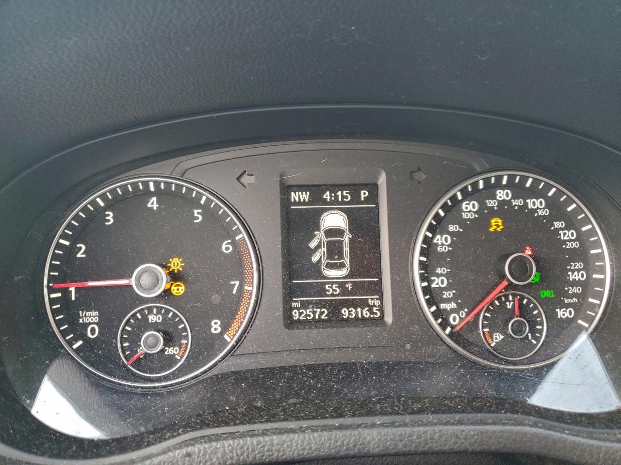 2015 VOLKSWAGEN PASSAT SE photo 9