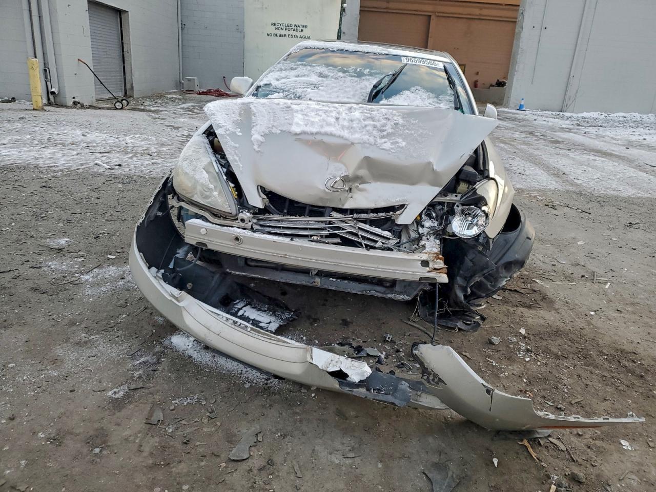 2002 LEXUS ES 300 photo 5