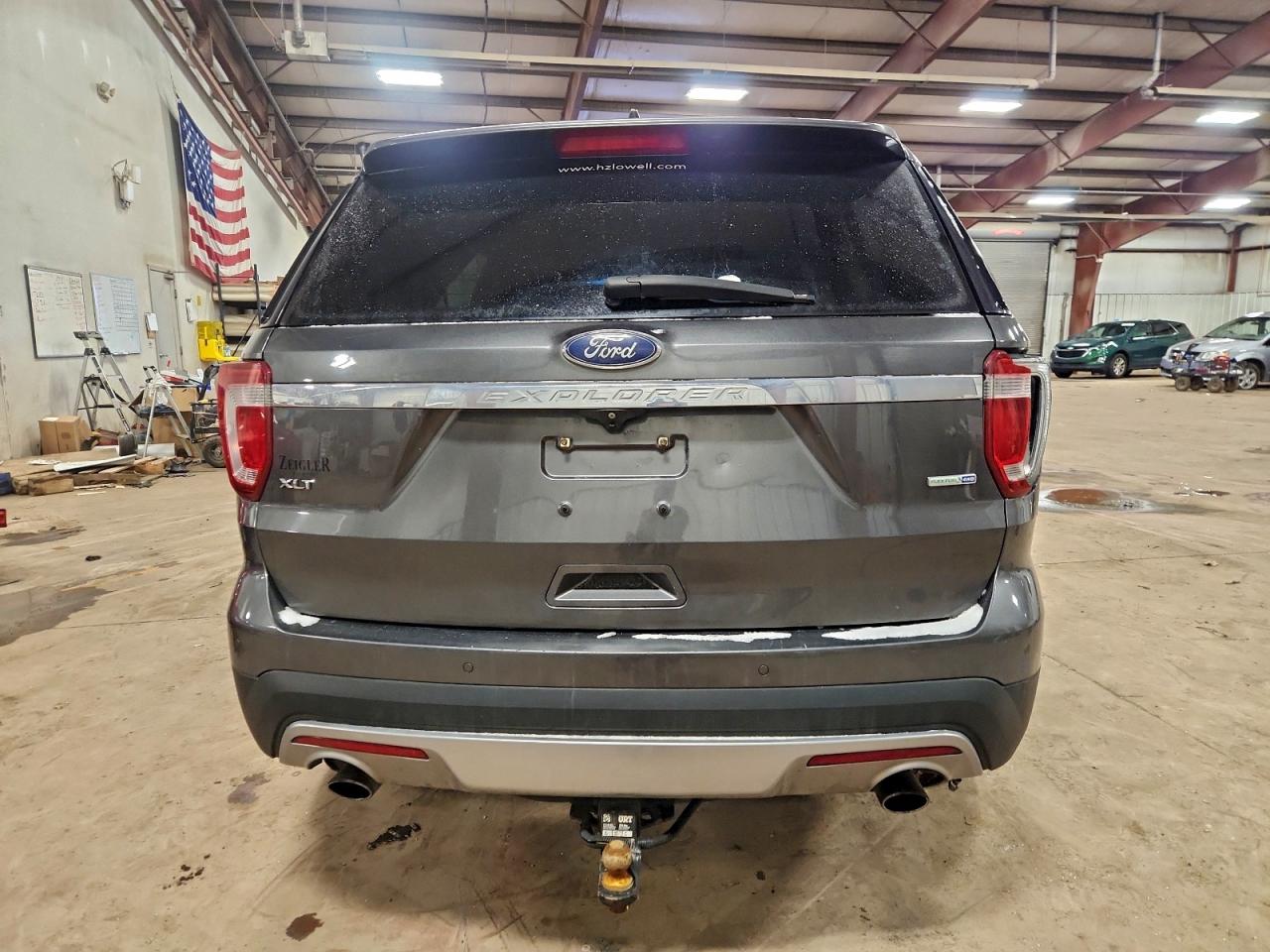 2016 FORD EXPLORER XLT photo 6