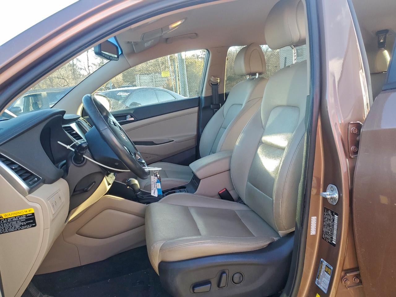 2017 HYUNDAI TUCSON LIMITED photo 7