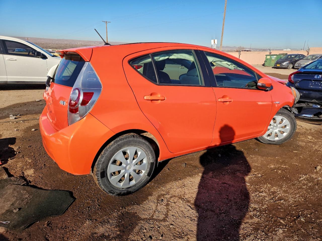 2013 TOYOTA PRIUS C photo 3