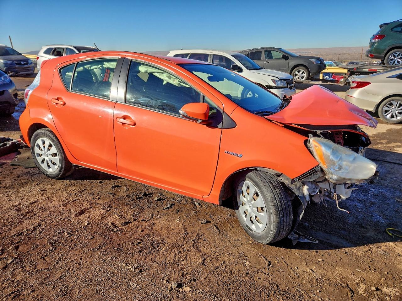 2013 TOYOTA PRIUS C photo 4