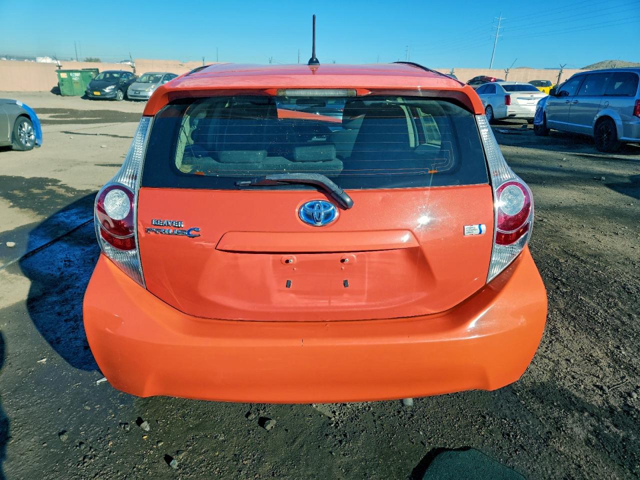 2013 TOYOTA PRIUS C photo 6