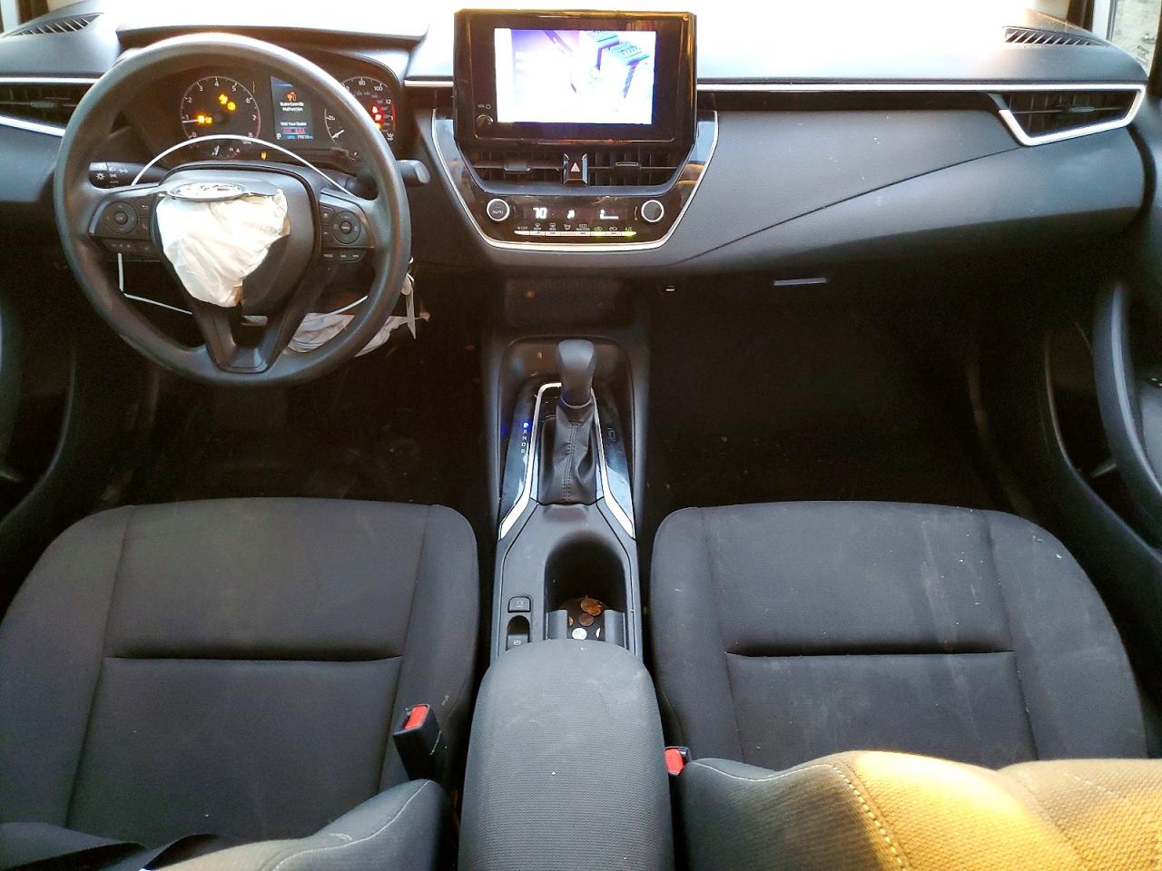 2023 TOYOTA COROLLA LE photo 8