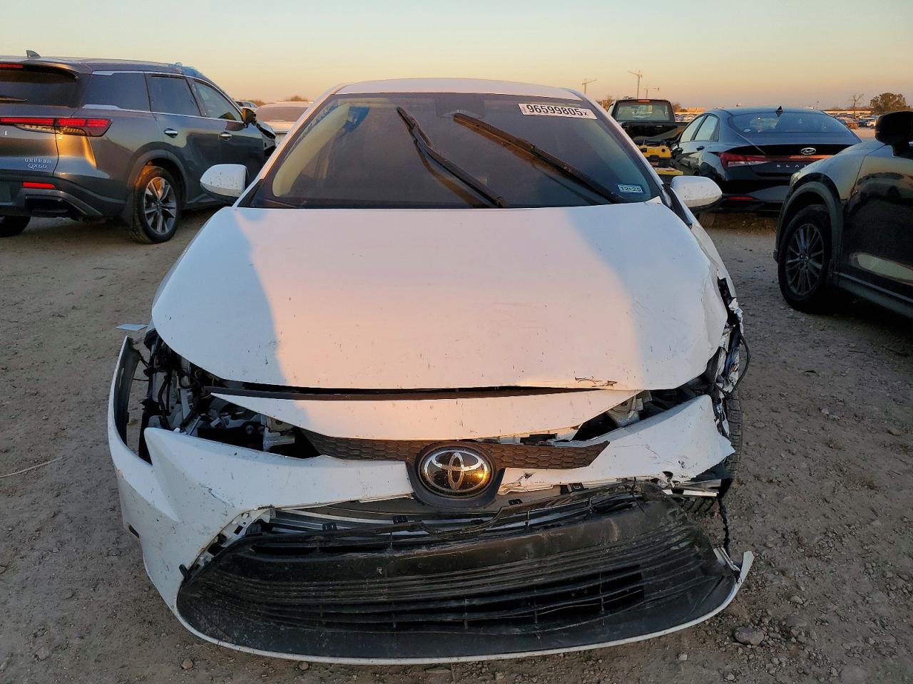 2023 TOYOTA COROLLA LE photo 5