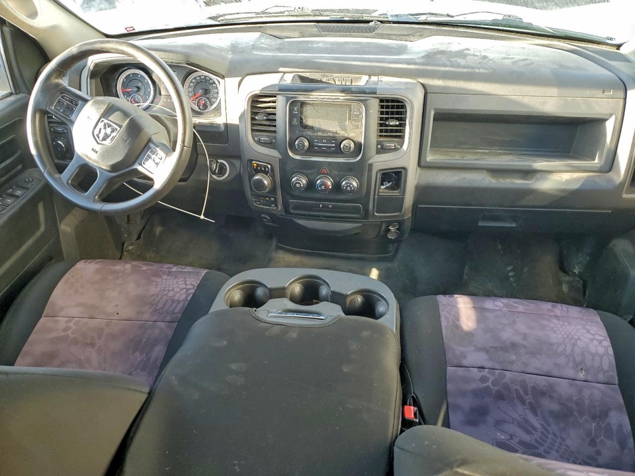 2017 RAM 1500 ST photo 8