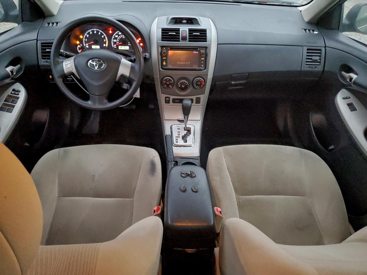 2013 TOYOTA COROLLA BASE photo 8