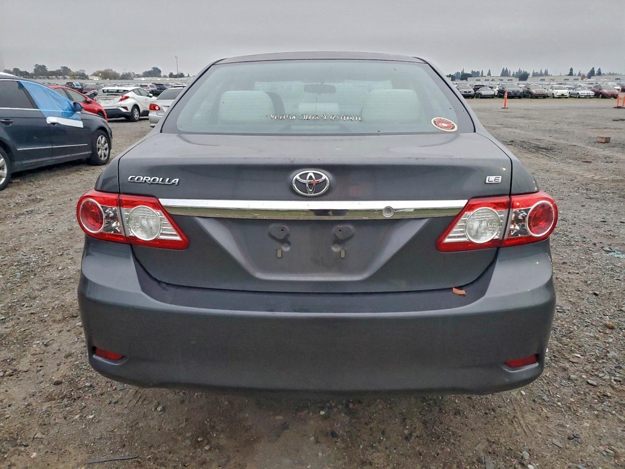2013 TOYOTA COROLLA BASE photo 6
