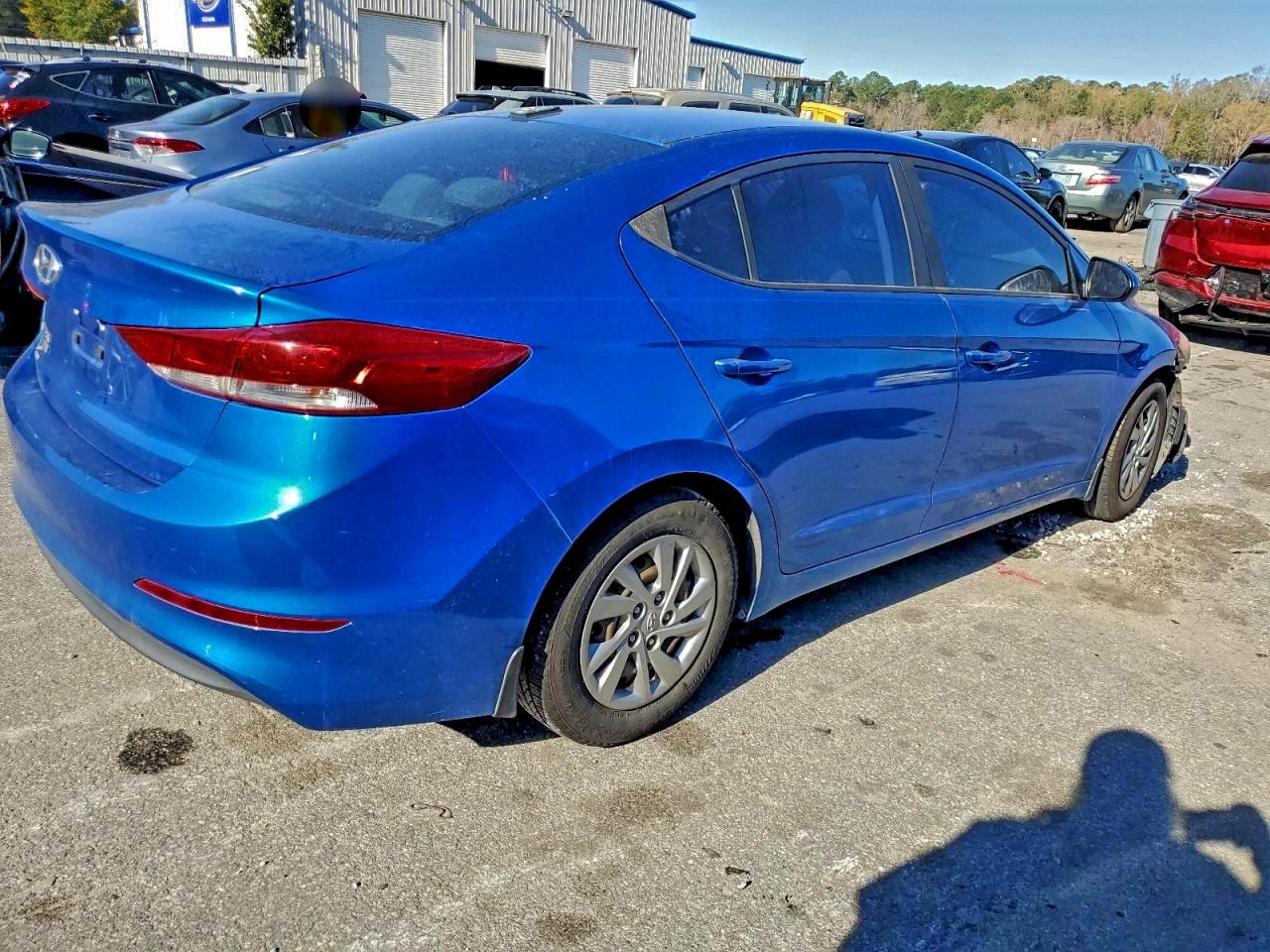 2017 HYUNDAI ELANTRA SE photo 3