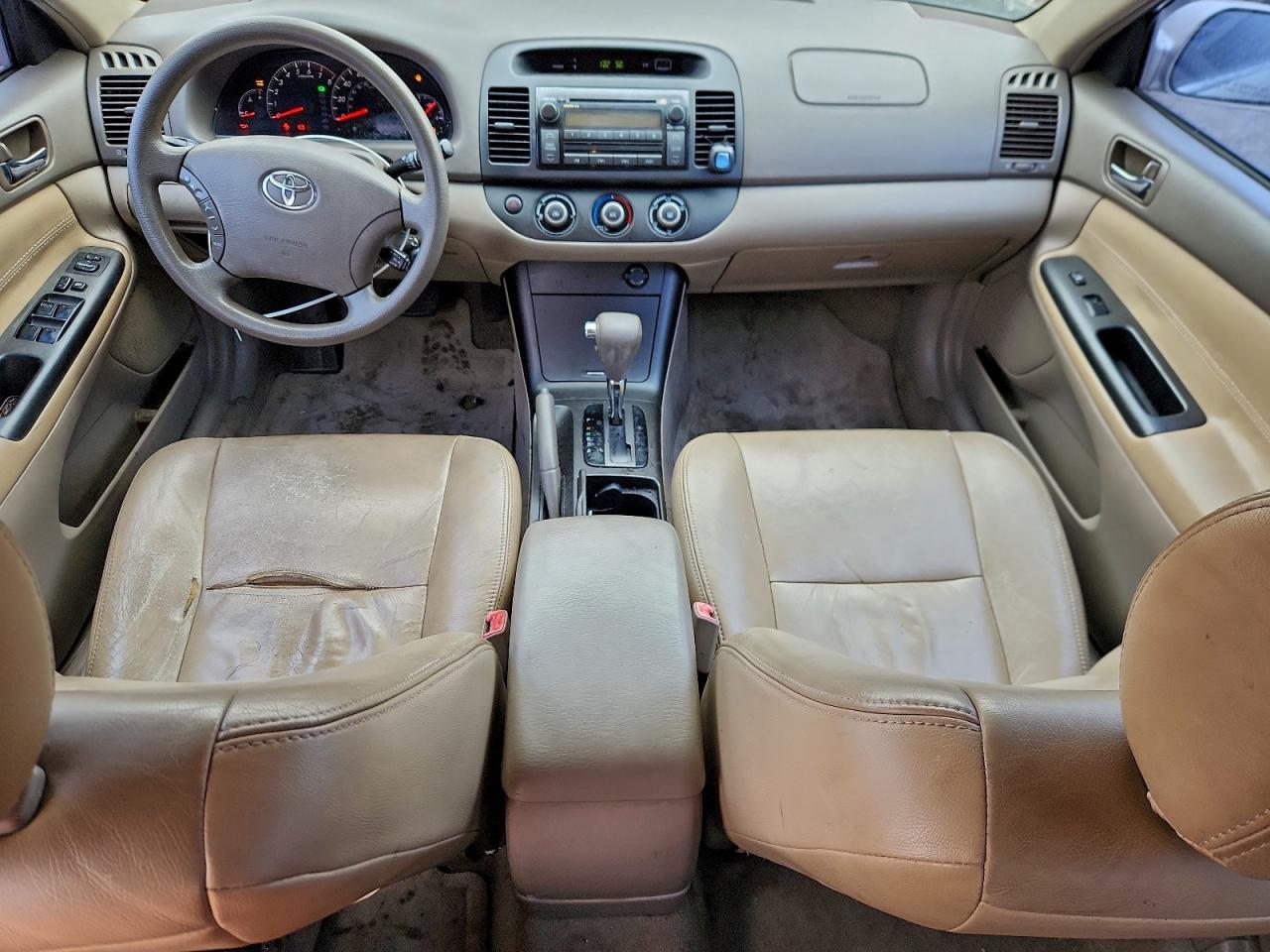 2006 TOYOTA CAMRY LE photo 8