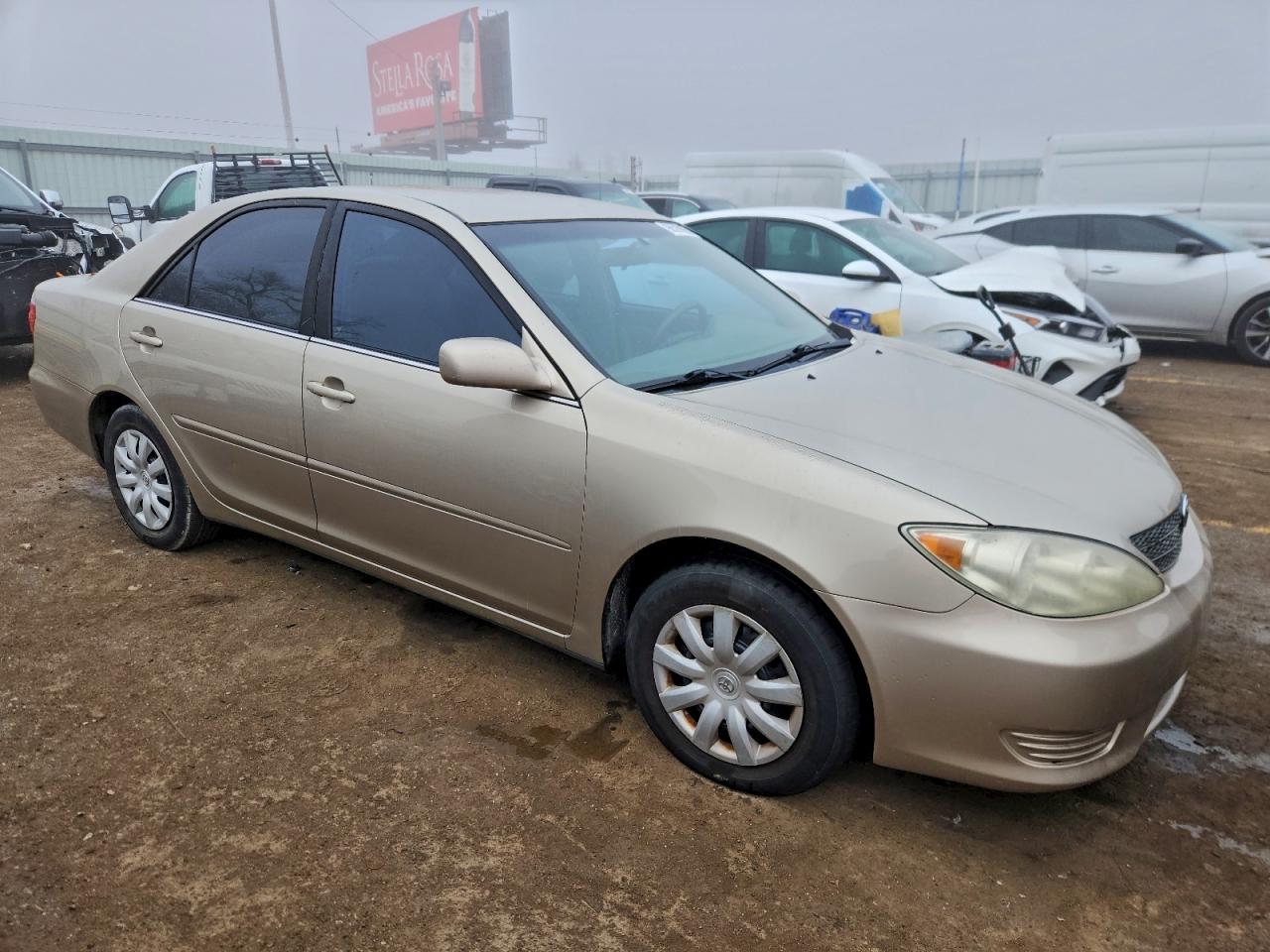 2006 TOYOTA CAMRY LE photo 4