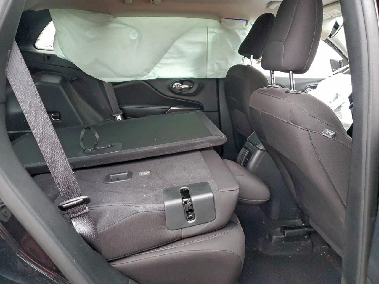 2019 JEEP CHEROKEE LATITUDE photo 11