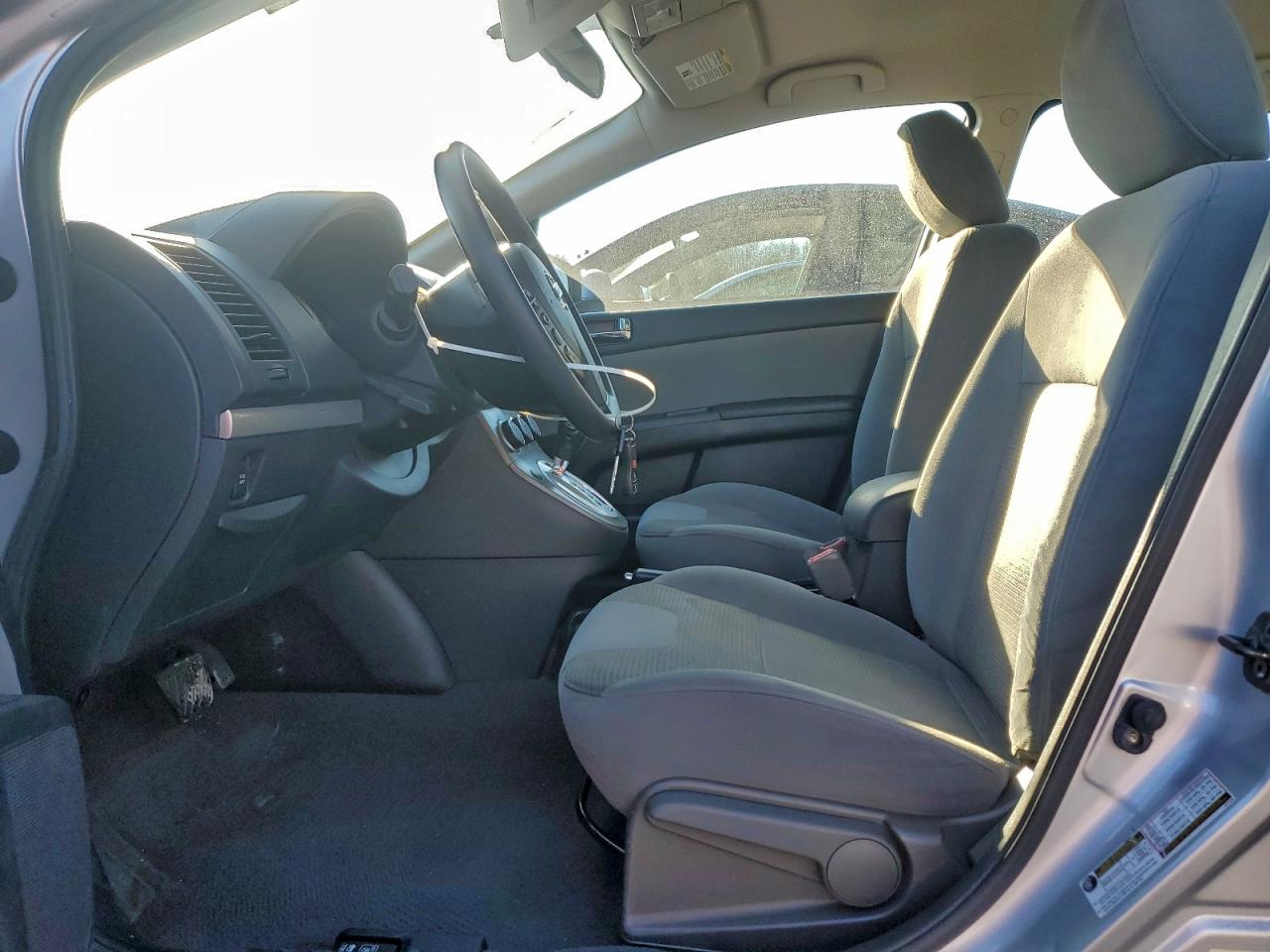 2011 NISSAN SENTRA 2.0 photo 7