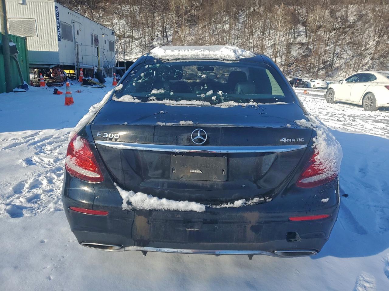 2018 MERCEDES-BENZ E 300 4MATIC photo 6