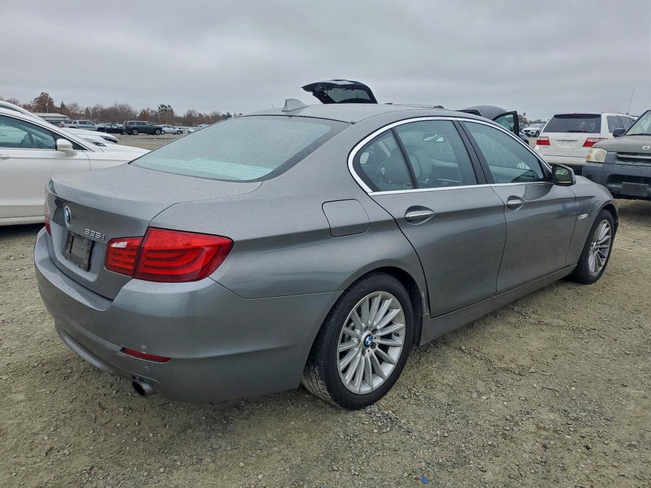 2011 BMW 535 I photo 3