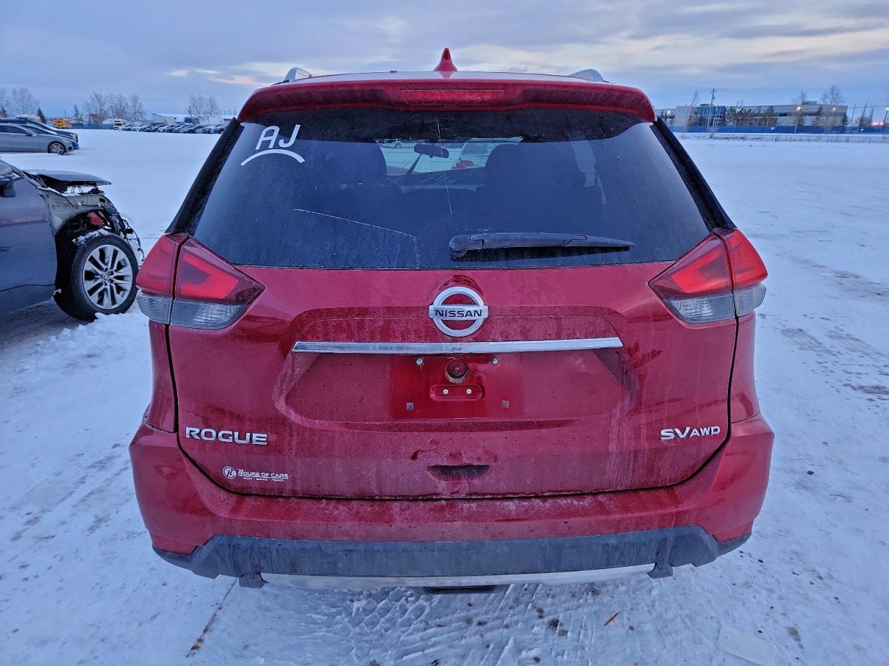 2017 NISSAN ROGUE SV photo 6
