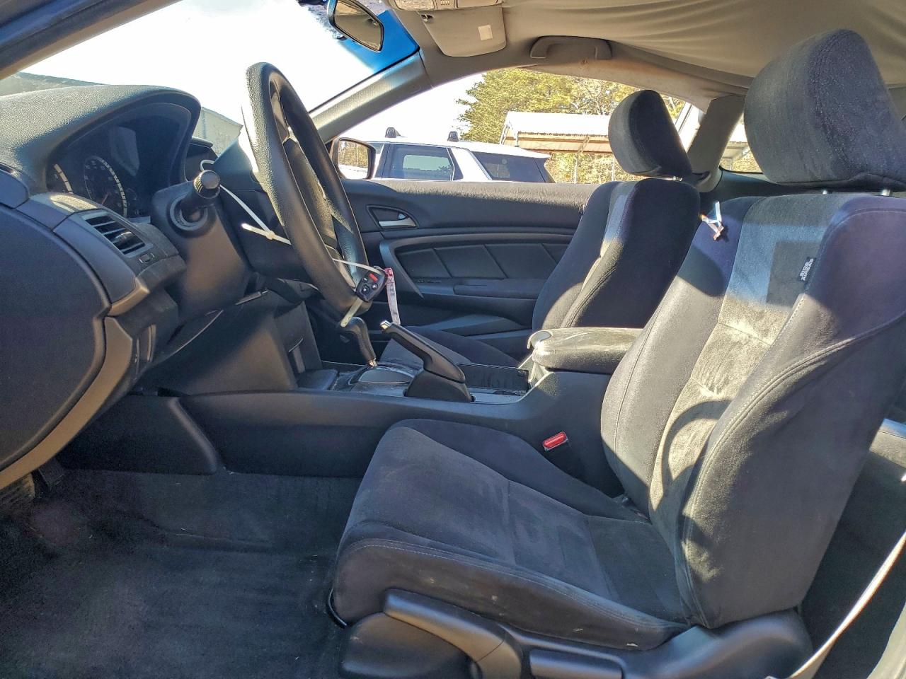 2009 HONDA ACCORD LX photo 7