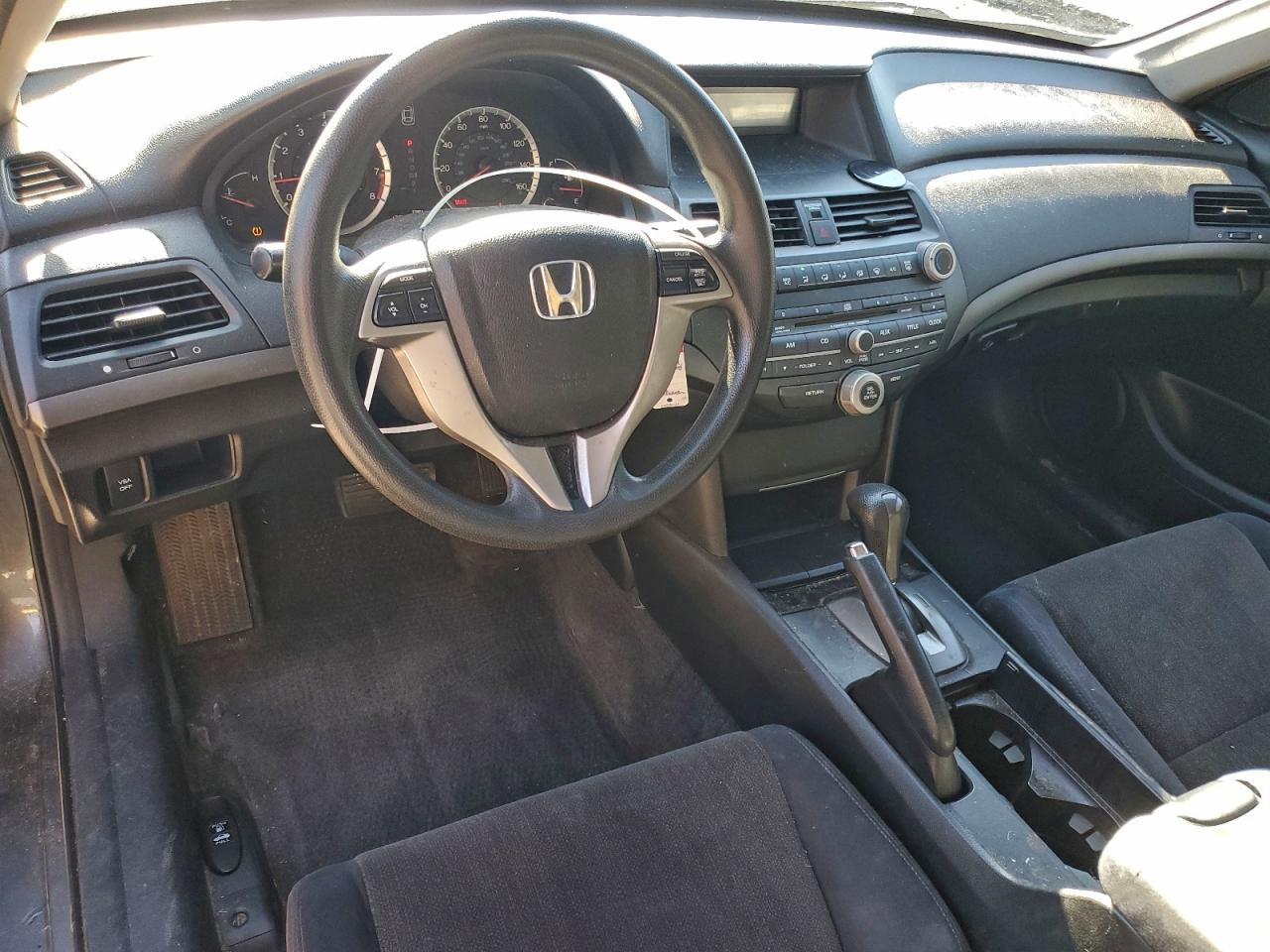 2009 HONDA ACCORD LX photo 8