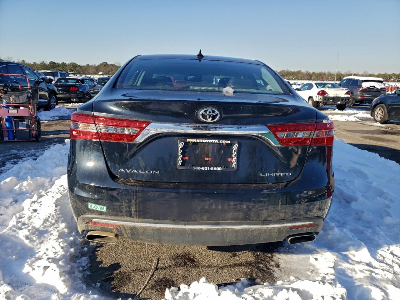 2016 TOYOTA AVALON LIMITED photo 6