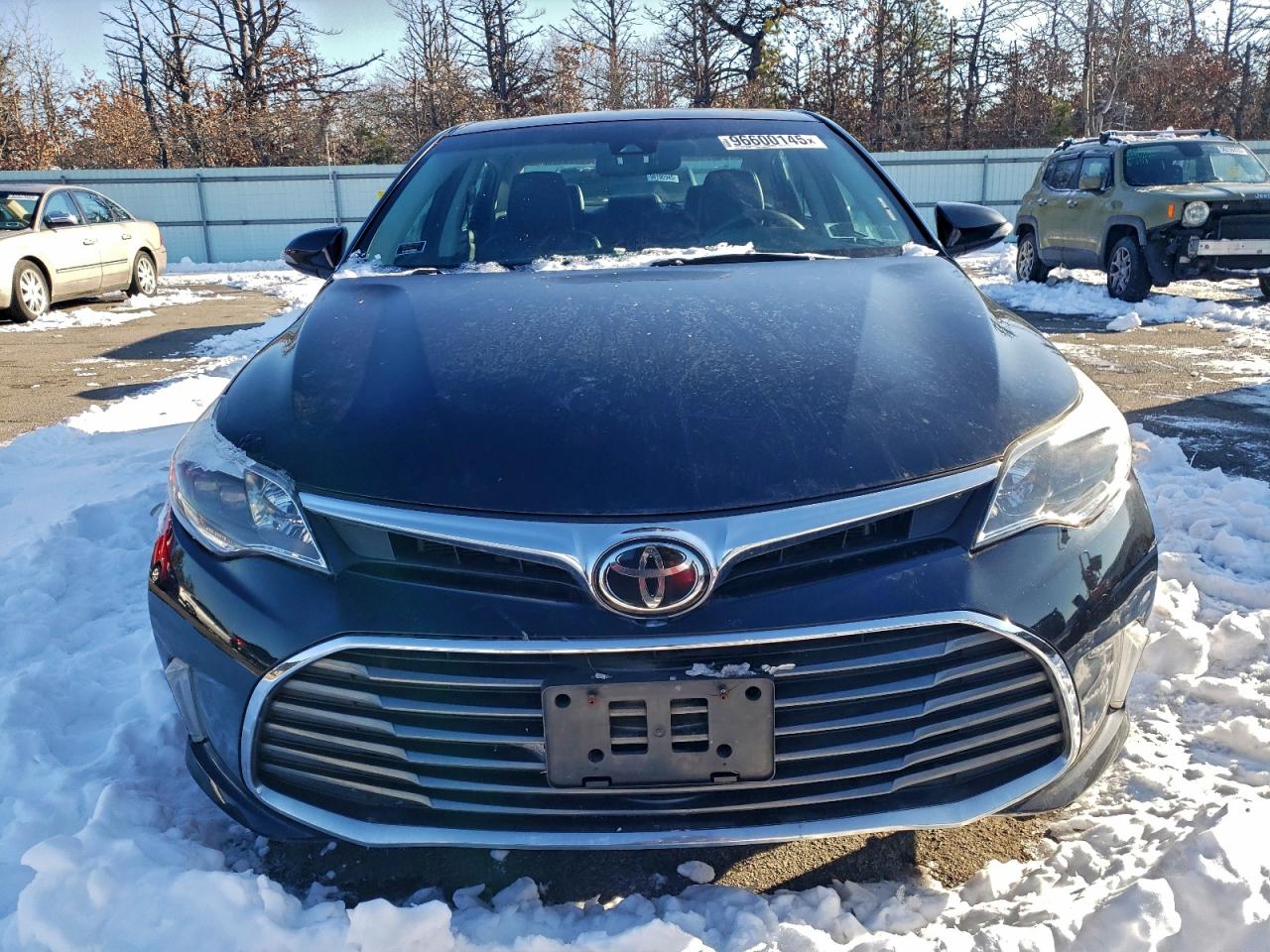 2016 TOYOTA AVALON LIMITED photo 5