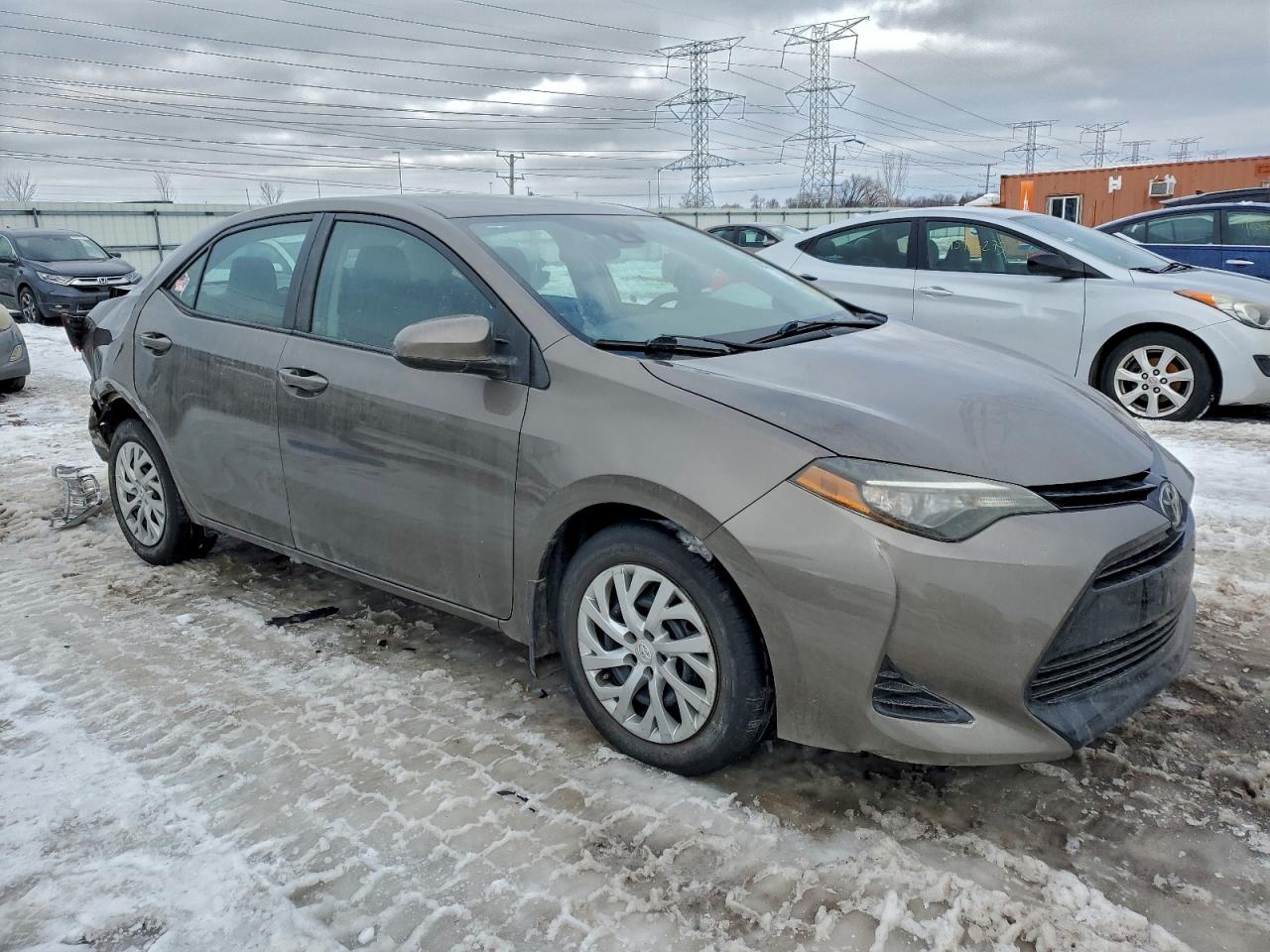 2017 TOYOTA COROLLA L photo 4
