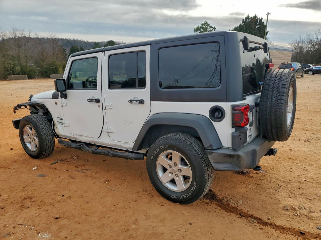 2018 JEEP WRANGLER UNLIMITED SPORT photo 2