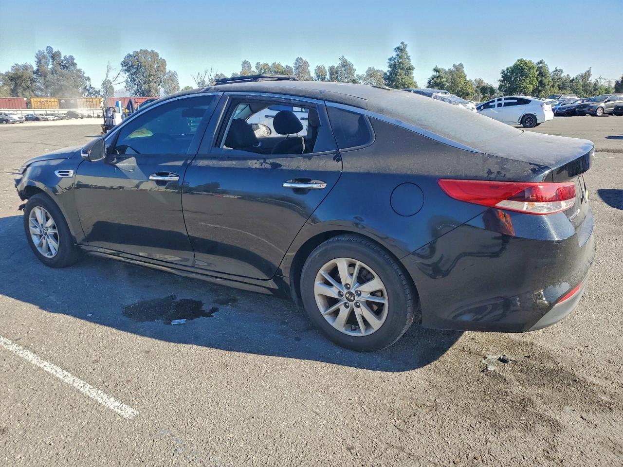 2016 KIA OPTIMA LX photo 2