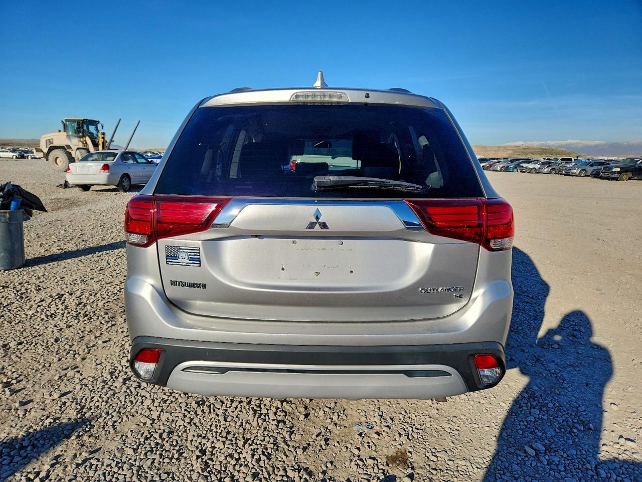 2019 MITSUBISHI OUTLANDER SE photo 6