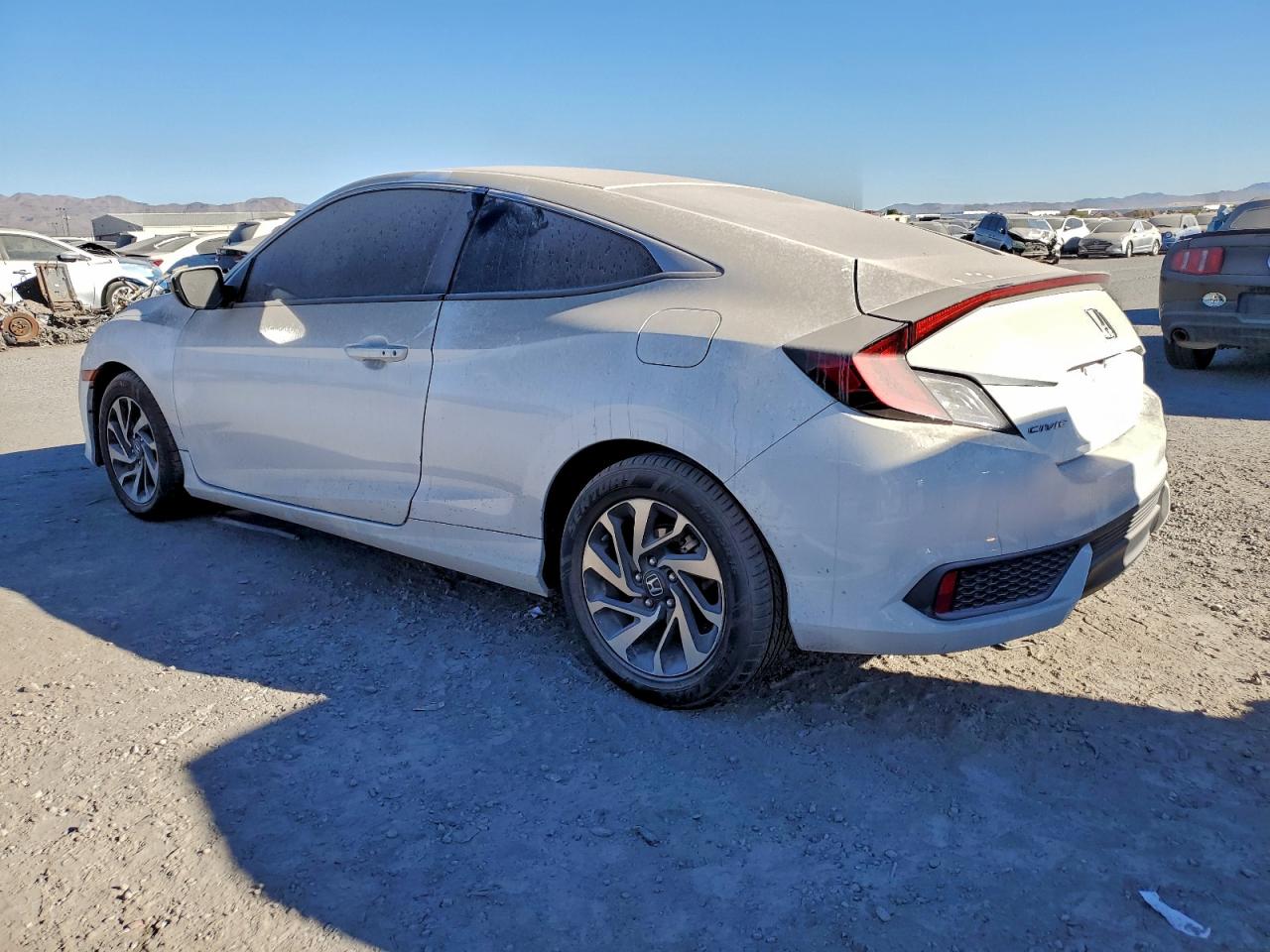2017 HONDA CIVIC LX photo 2