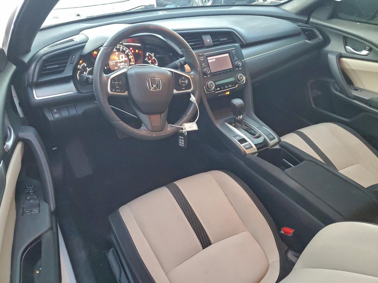 2017 HONDA CIVIC LX photo 8
