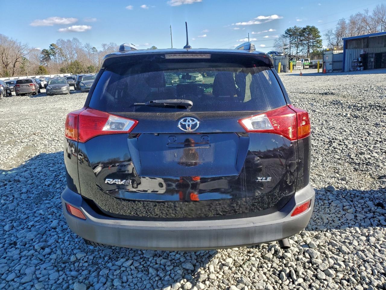 2015 TOYOTA RAV4 photo 16