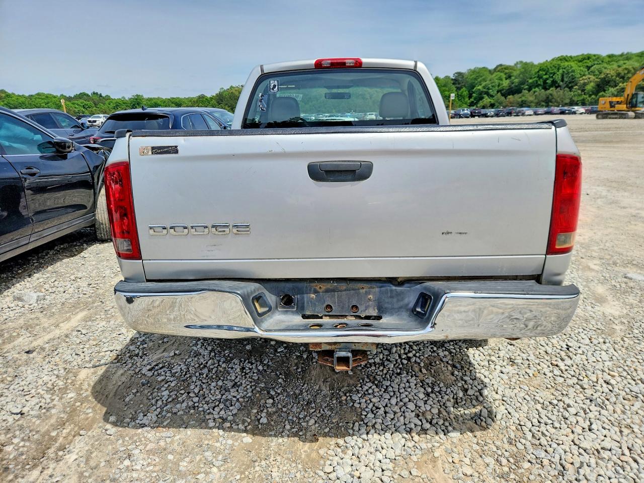 2004 DODGE RAM 1500 ST photo 11