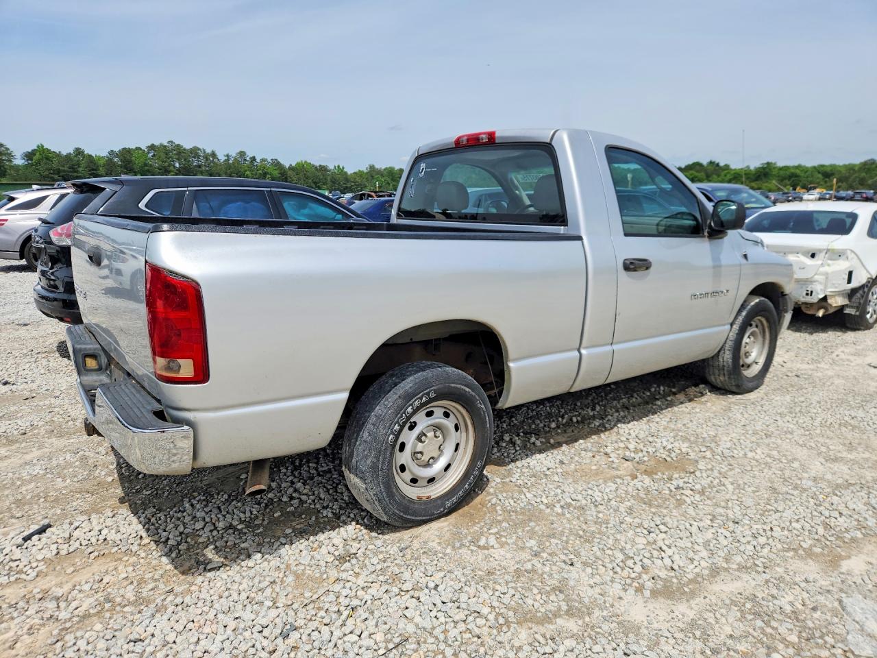 2004 DODGE RAM 1500 ST photo 5