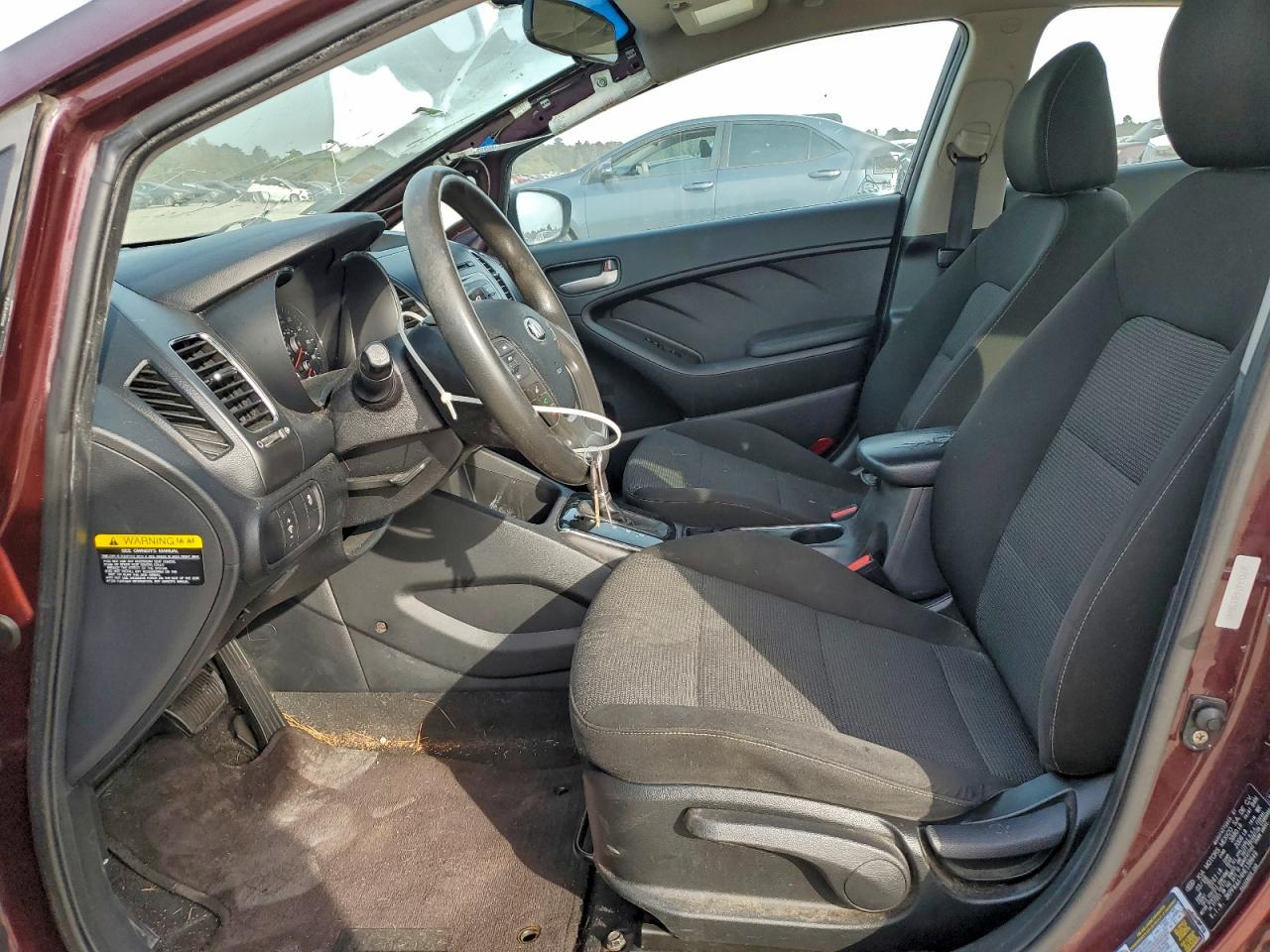 2017 KIA FORTE LX photo 7